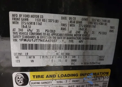 2022 Ford Expedition Xlt z USA, uszkodzony, nr VIN 1FMJU1JT7NEA47037